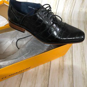 Signature Men's Croc-Embossed Lace Dress Shoes